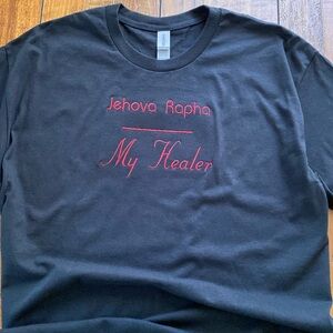 Unisex Tshirt size Large New